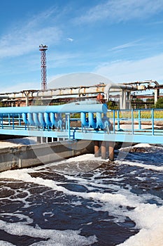 Oxigen aeration of wastewater in sewage treatment plant