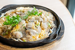 Oyster omelette with bean sprout