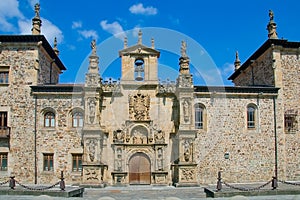 OÃÂ±aty university