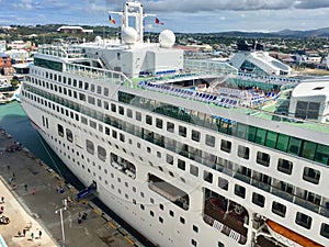 P&O Aurora Cruise Ship