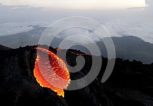The Pacaya vulkan is bleeding photo