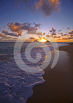 Pacific sunrise at lanikai beach, Hawaii