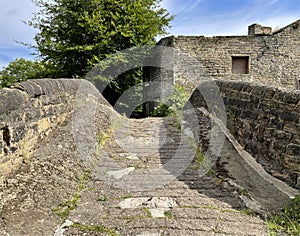 Pack Horse Bridge, over the Leeds to Liverpool canal in, Shipley, Yorkshire, UK