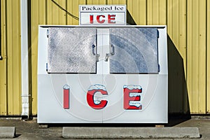 Packaged Ice freezer machine