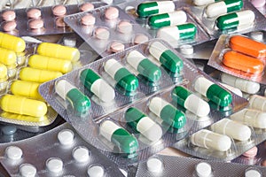 Packings of pills and capsules of medicines