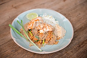 Pad Thai chicken.