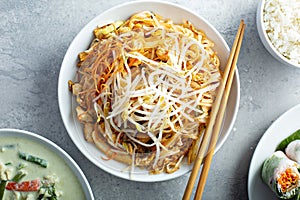 Pad Thai noodles with chicken