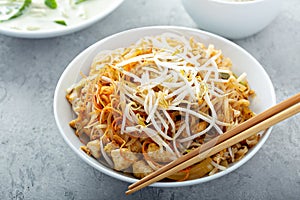 Pad Thai noodles with chicken