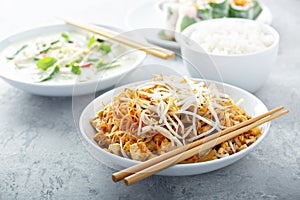 Pad Thai noodles with chicken