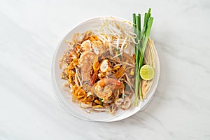 Pad Thai Seafood - Stir fried noodles with shrimps, squid or octopus and tofu