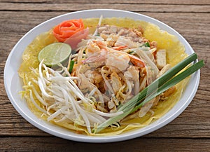 Pad thai. Thai style noodles