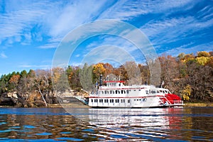 Paddleboat, st.croix river
