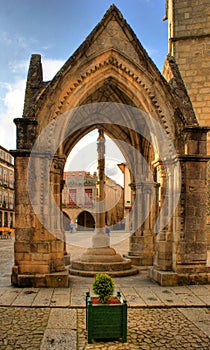 Padrao do Salado monument in Oliveira square