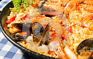 Paella Valenciana