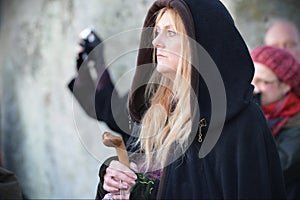 Pagans Mark the Autumn Equinox at Stonehenge