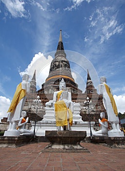 Pagoda and Buddha Status