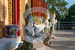 Pagoda Kho Hua Jook, Chaweng, Samui, Thailand