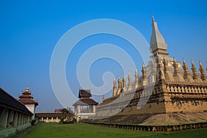 Pagoda Wat Pha-That Luang Vientian photo