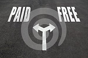 Paid vs free choice concept