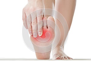 Bolest v žena noha 