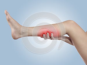 Pain in woman hamstring