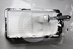 Paint tray with white paint