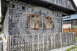 Malovaný lidový dům, Čičmany, Slovensko