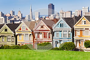 Painted ladies and San Francisco view