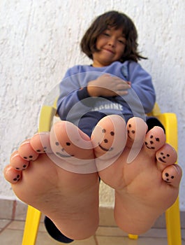 Painted toes photo