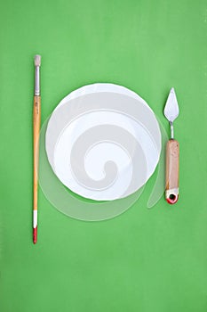 Painting Instruments Like a Cutlery with Plate