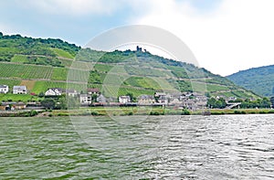 Paisaje de las orillas del río Rin en Alemania