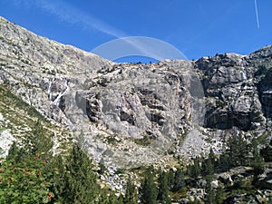 Paisaje del pirineo aragones cascadas