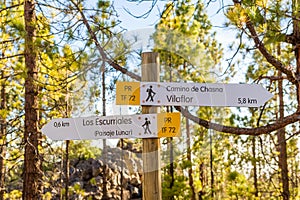 Paisaje Lunar and Vilaflor hiking route sign photo