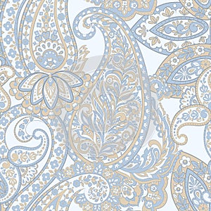 Paisley f.loral vector illustration in damask style. seamless background