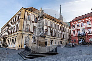 Palace And Holy Trinity Statue-Brno,Czech Republic