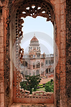 Palace in Jammu (India) photo