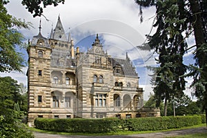 Palace Schloss Hummelshain
