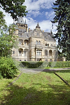 Palace Schloss Hummelshain