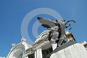 Palacio de Bellas Artes photo