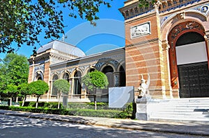 Palacio de Velazquez in Madrid photo