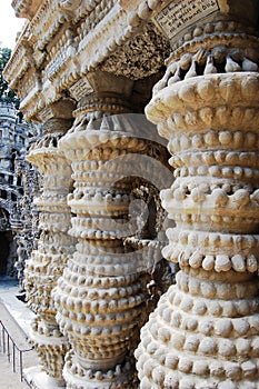 Palais ideal du facteur Cheval