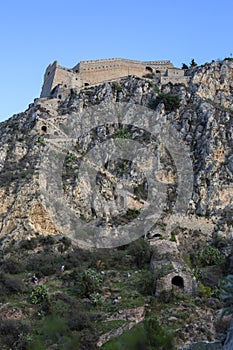 Palamidi fortress on the hill, Nafplion - Greece. Walls and bastions of Palamidi fortress, Nafplio, Peloponnese, Greece - Immagine photo