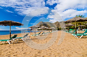 Palapa and chaise-longue on Playa de las Teresitas