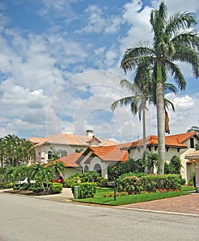 Palatial Tropical Homes 1