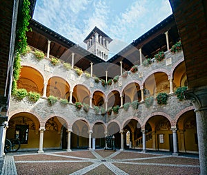 Palazzo Civico in Bellinzona photo