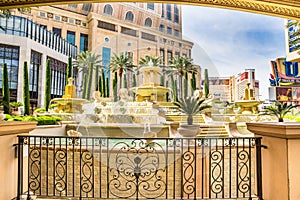 Palazzo Hotel and Casino water fountain