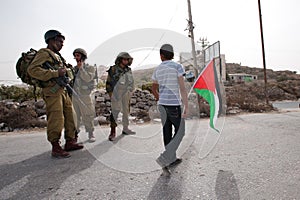Palestinian Protesters Confront Israeli Soldiers