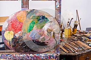 Palette in an atelier