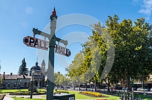 Pall Mall in central Bendigo, Australia