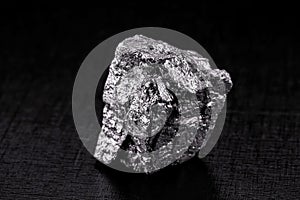 Palladium is a chemical element that at room temperature contracts in the solid state. Metal used in industry. Mineral extraction